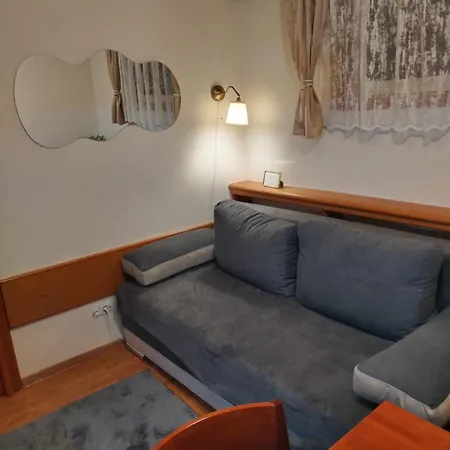 601 I 603 Centar アパート