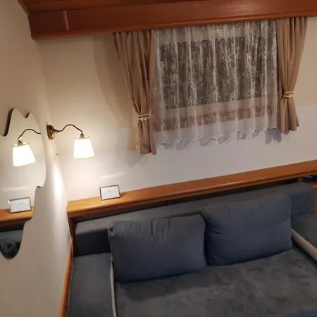 601 I 603 Centar Kopaonik